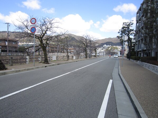 チェリ－ビュウ芦屋川の物件外観写真